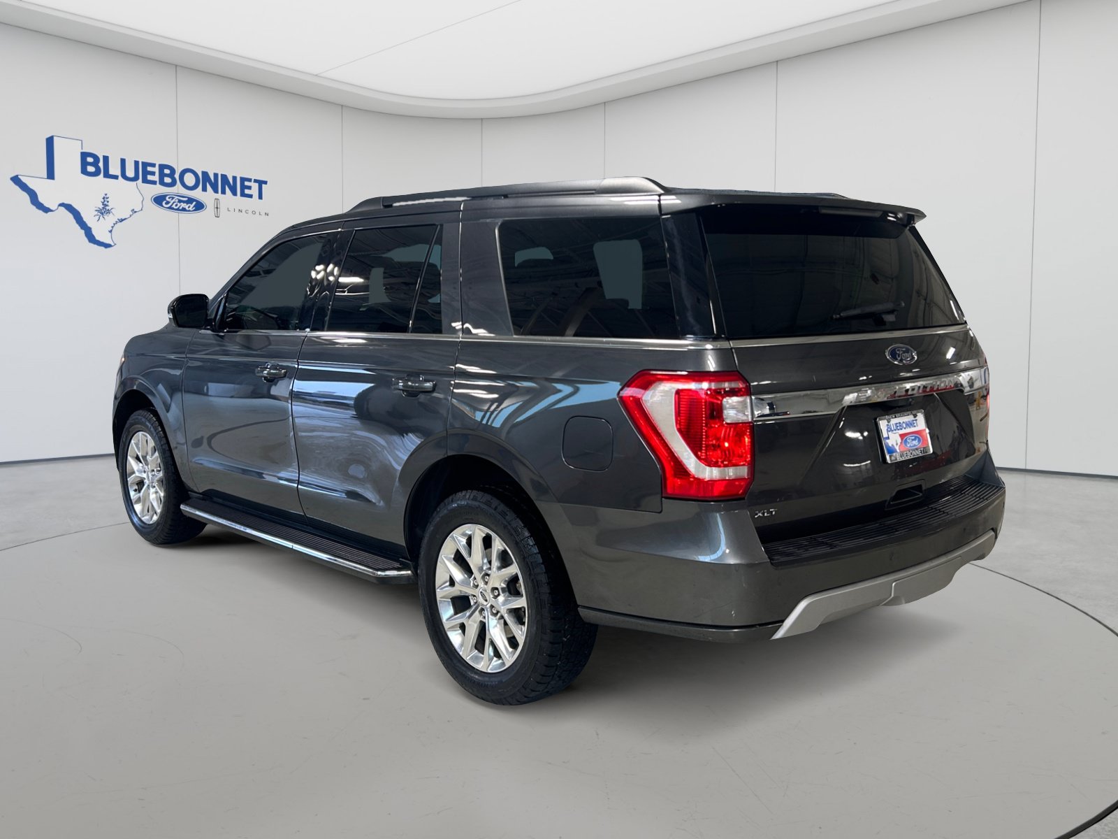Certified 2020 Ford Expedition XLT w/ Equipment Group 202A RWD image 7