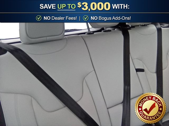 Used 2018 Jeep Renegade Limited AWD/4WD image 23