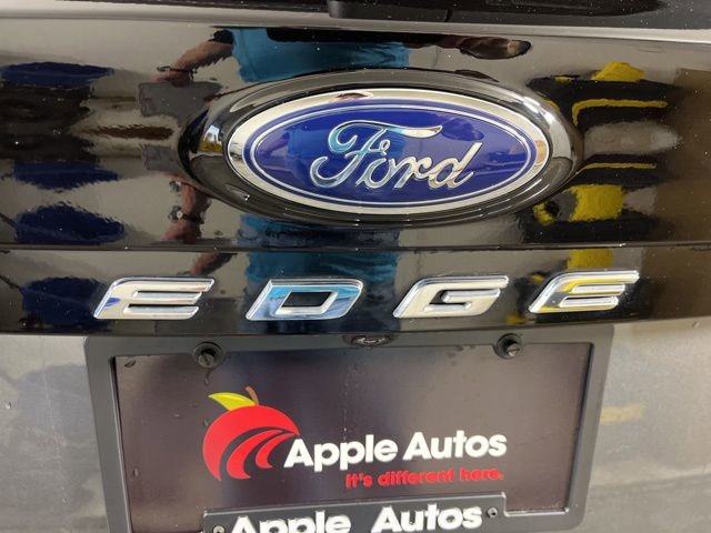 Certified 2022 Ford Edge SEL w/ Convenience Package AWD/4WD image 9