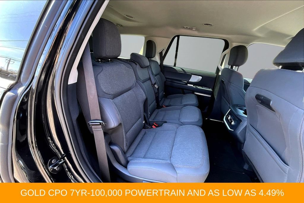 Certified 2025 Ford Expedition Active AWD/4WD image 24