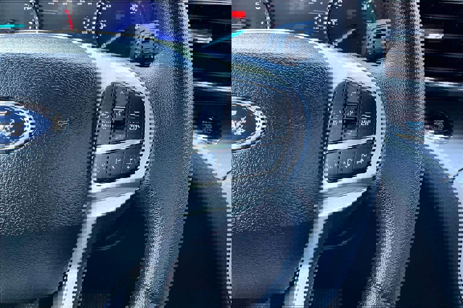 Certified 2023 Ford Explorer XLT w/ Equipment Group 202A AWD/4WD image 26