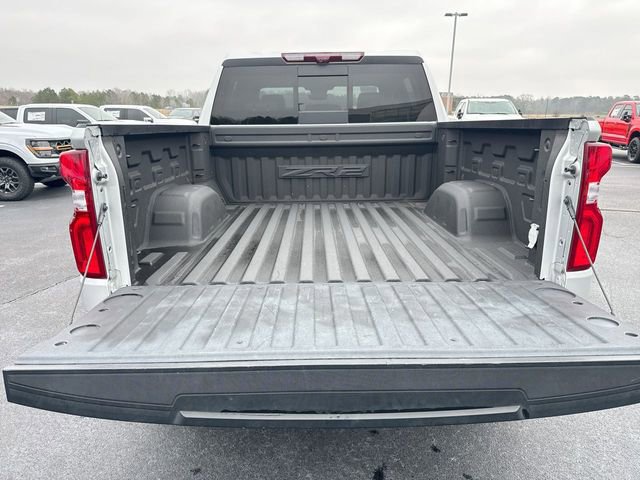 Used 2022 Chevrolet Silverado 1500 ZR2 w/ Technology Package image 27