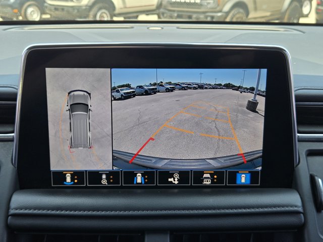 Used 2021 Chevrolet Tahoe Z71 w/ Z71 Signature Package AWD/4WD image 15