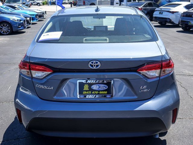 Used 2025 Toyota Corolla LE FWD image 8