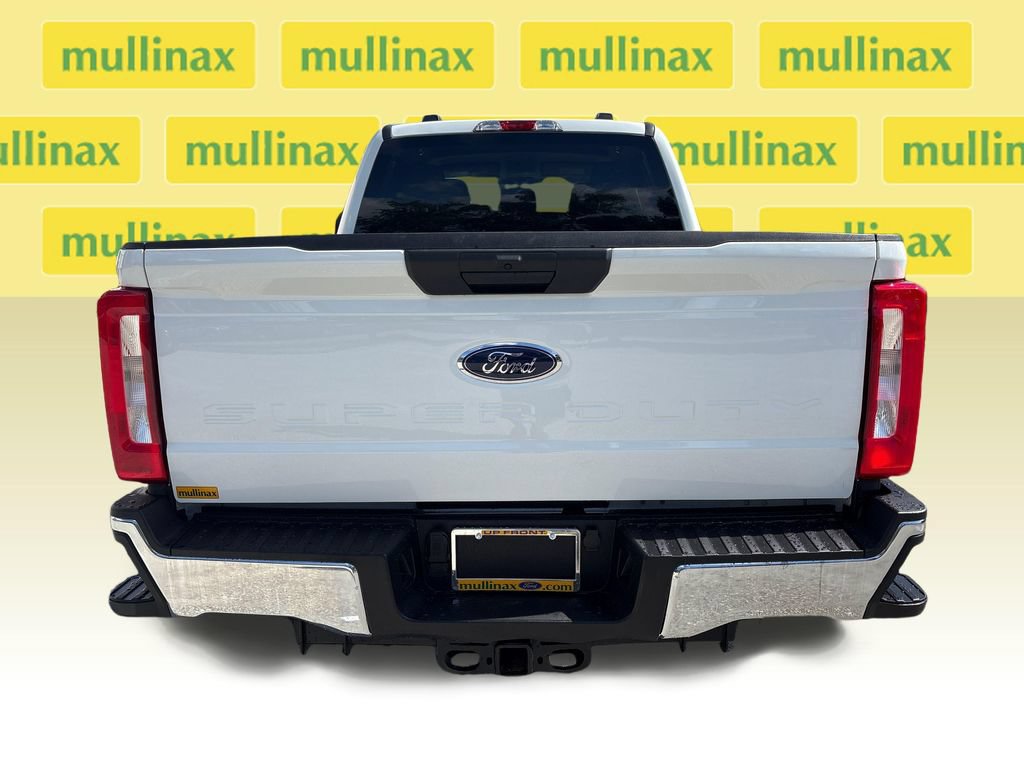 Certified 2025 Ford F250 XLT AWD/4WD image 9