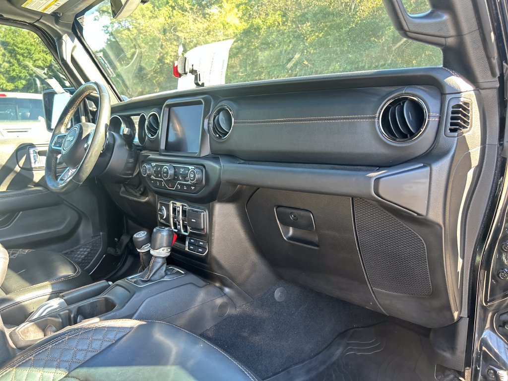 Used 2022 Jeep Gladiator Overland AWD/4WD image 15