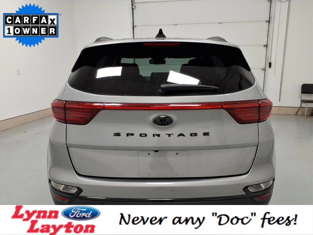 Used 2022 Kia Sportage Nightfall Edition w/ Nightfall Fwd Premium Package image 4