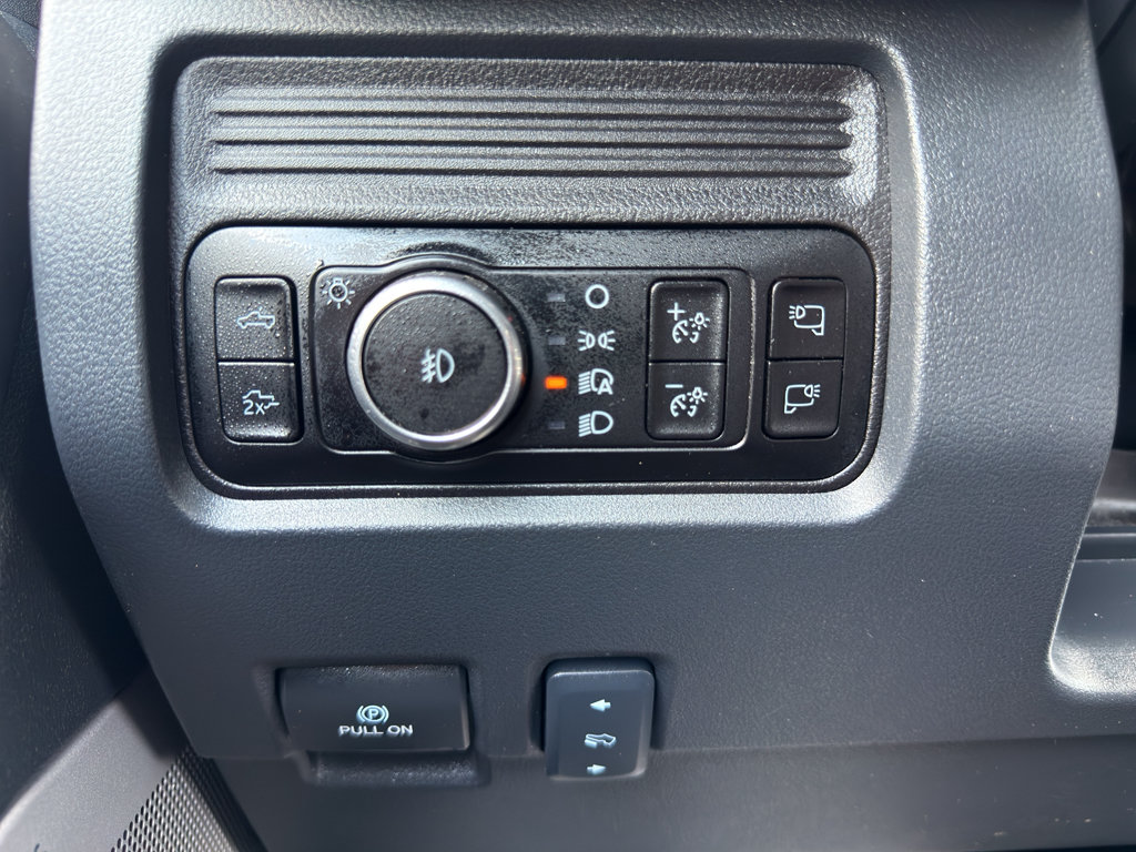 Certified 2025 Ford F250 Lariat AWD/4WD image 25