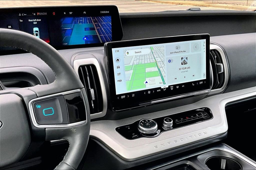 Certified 2025 Ford Expedition Active image 6