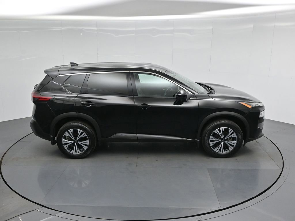 Used 2021 Nissan Rogue SV image 9