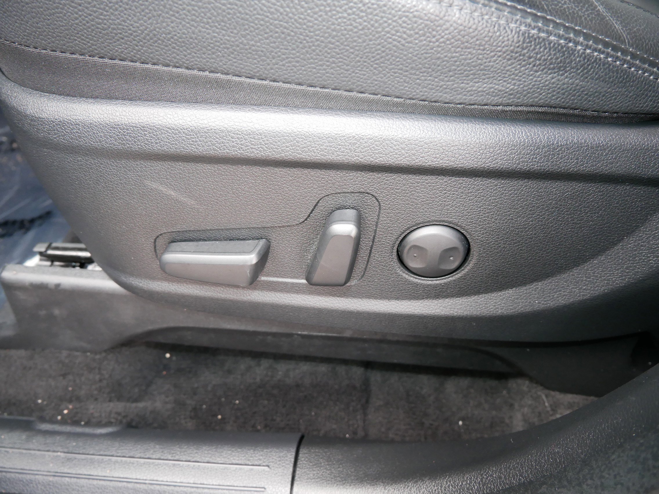 Used 2022 Hyundai Palisade SEL w/ 8P Bench Seat Package image 18