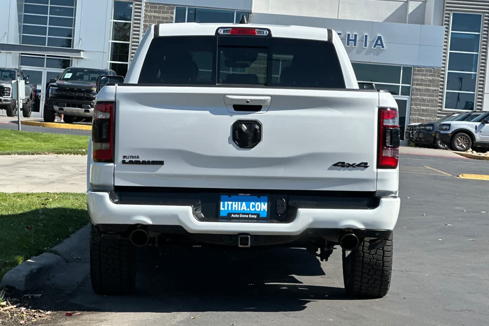 Used 2022 RAM 1500 Laramie AWD/4WD image 7