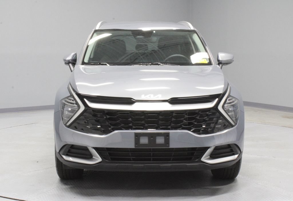 Used 2025 Kia Sportage EX AWD/4WD image 3