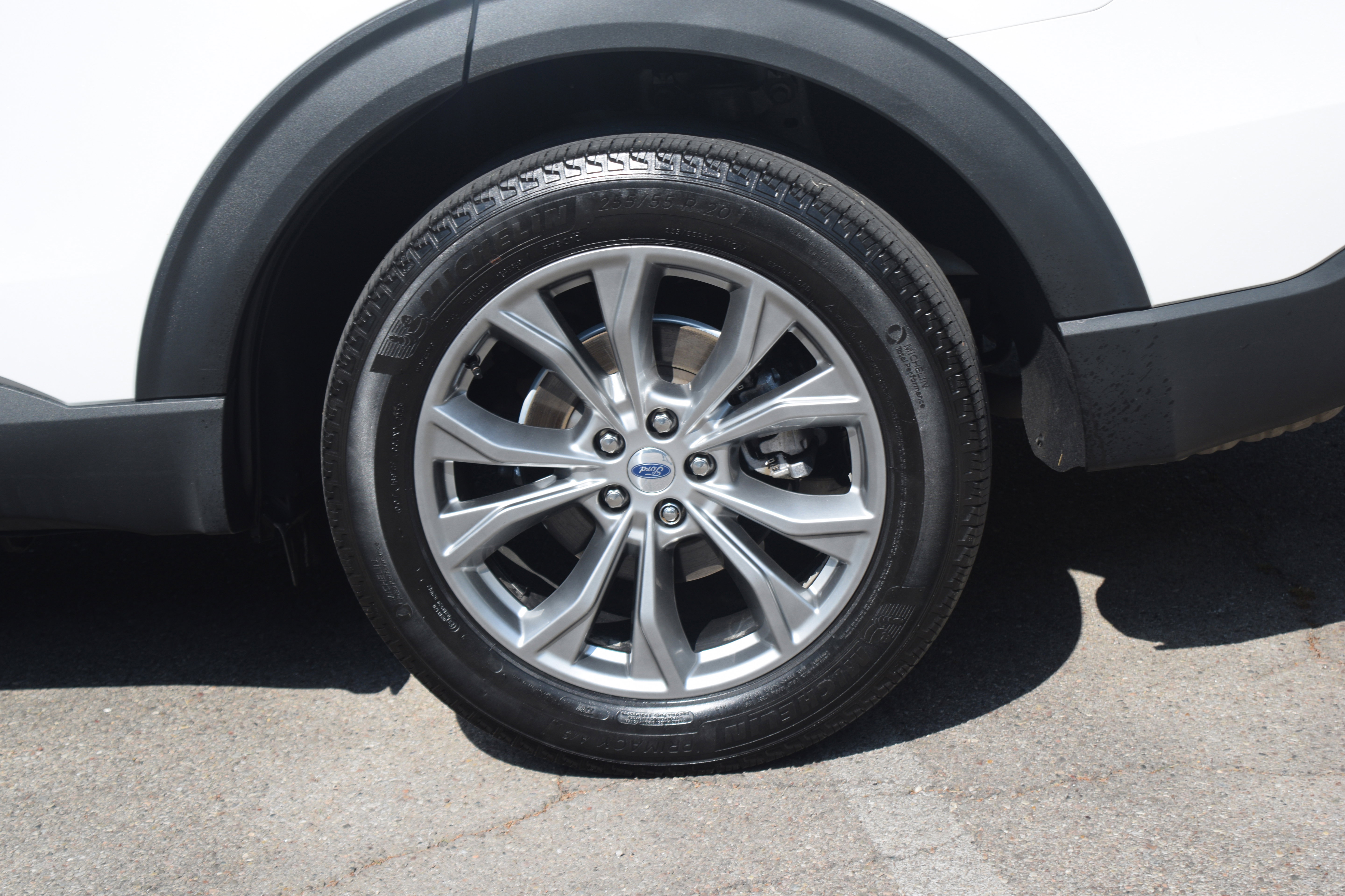 Certified 2022 Ford Explorer XLT w/ Equipment Group 202A image 27