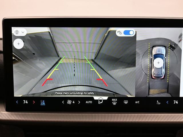 Certified 2025 Ford Explorer Platinum w/ Ultimate Package image 19