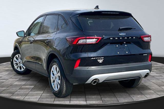 Certified 2025 Ford Escape Active AWD/4WD image 2