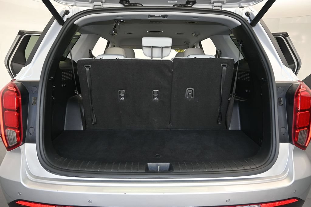 Used 2024 Hyundai Palisade SEL FWD image 11