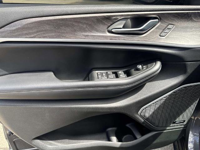 Used 2021 Jeep Grand Cherokee L Limited RWD image 15