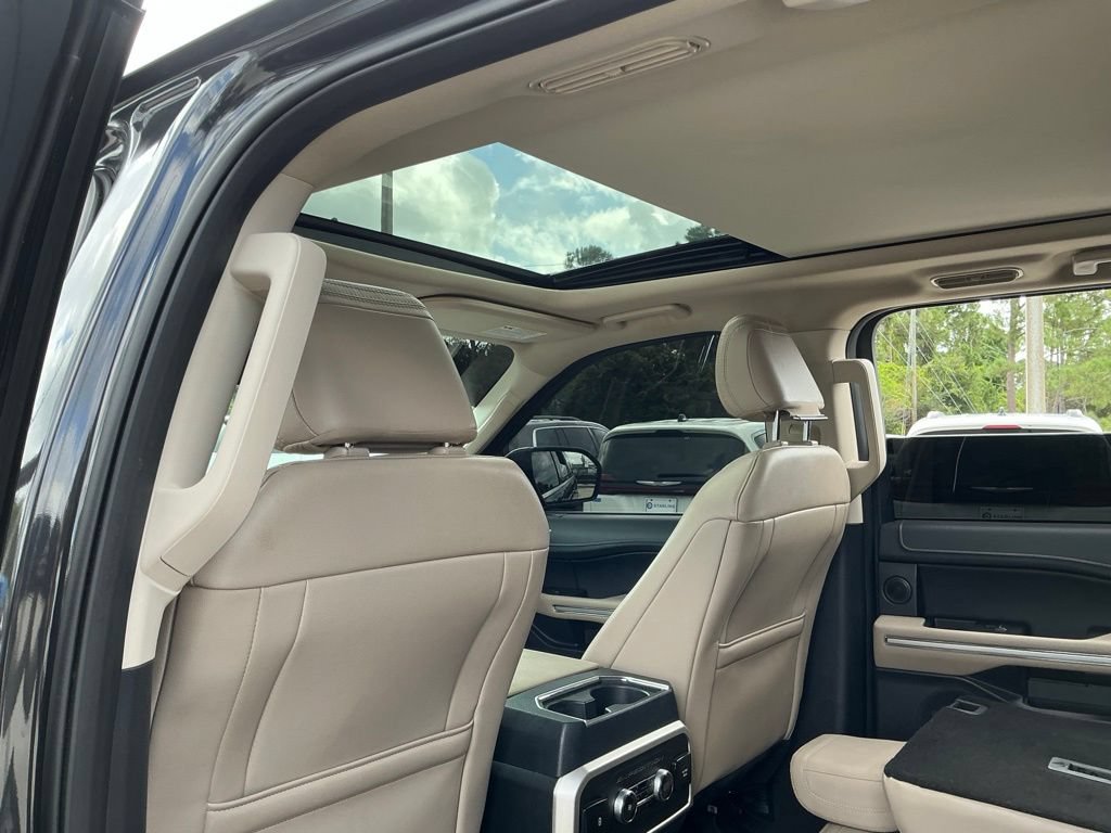 Certified 2024 Ford Expedition Max Limited RWD image 33