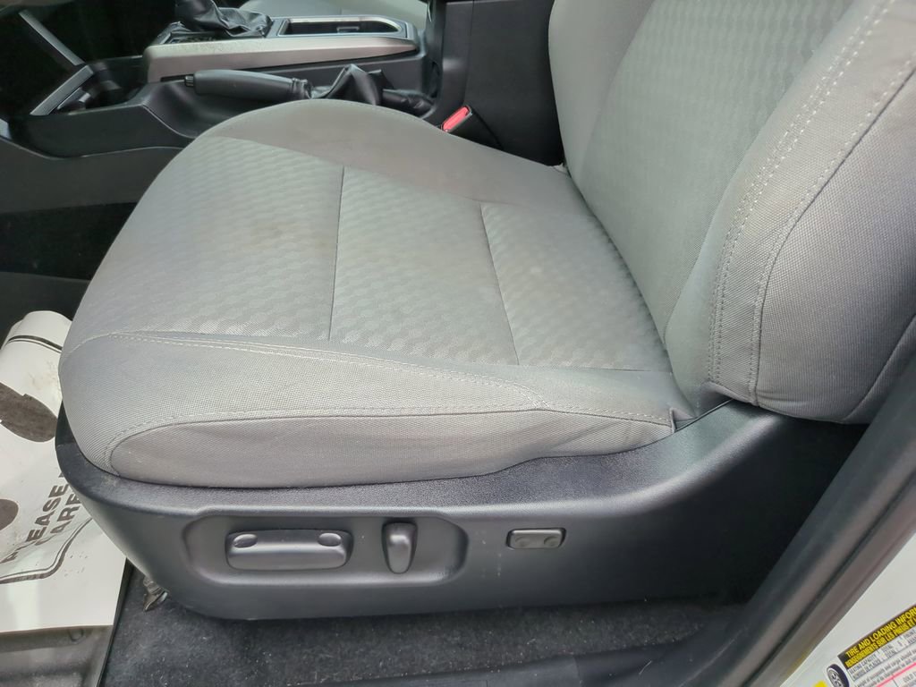 Used 2021 Toyota Tacoma SR5 RWD image 22