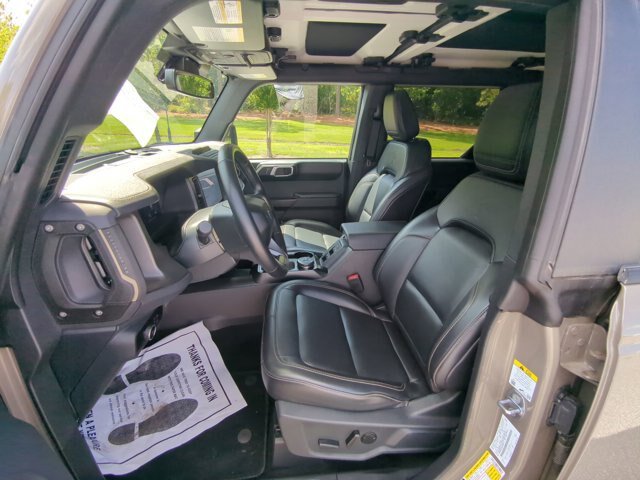 Certified 2025 Ford Bronco Badlands AWD/4WD image 16