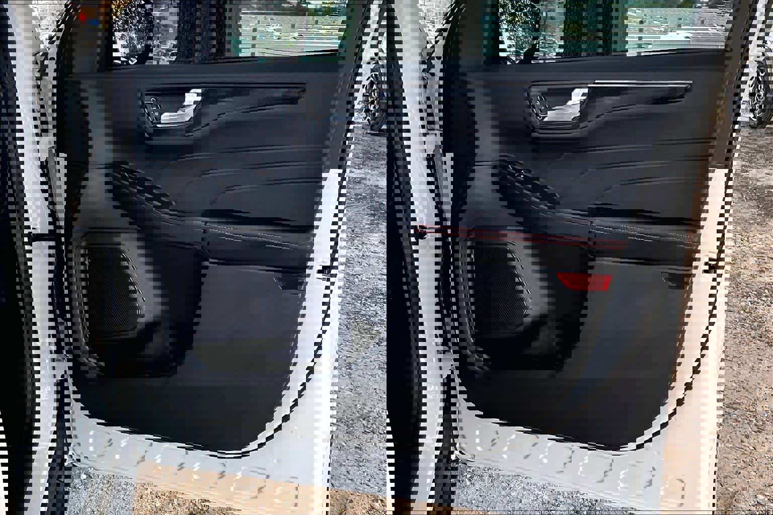 Certified 2024 Ford Escape ST-Line w/ Tech Pack #1 image 23