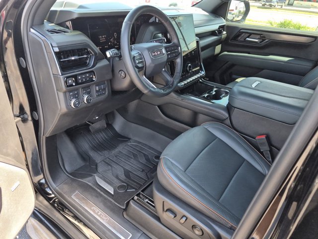 Used 2025 GMC Yukon AT4 w/ Premium Trailering Package AWD/4WD image 12
