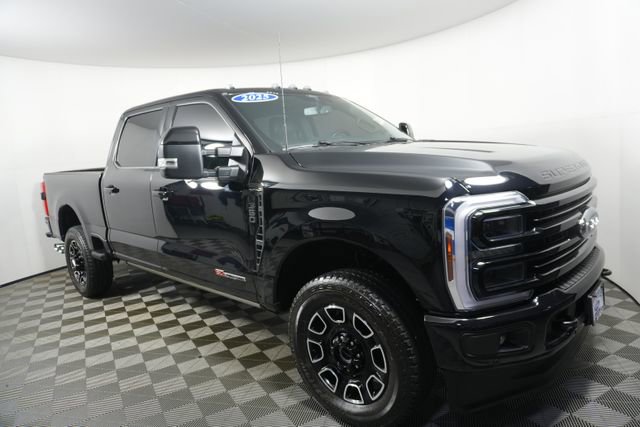 Certified 2025 Ford F350 Platinum image 2