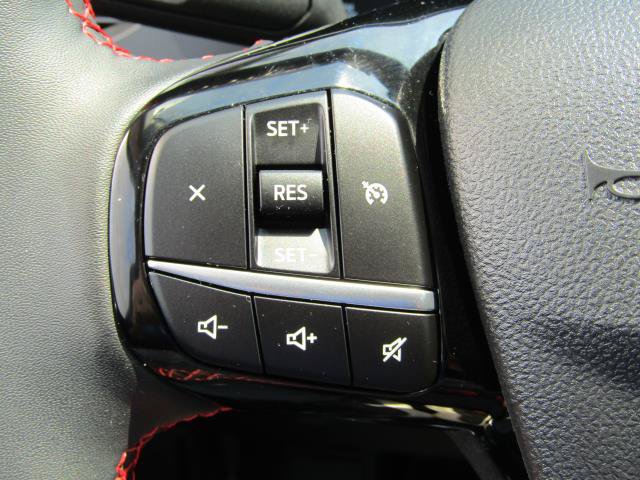Certified 2022 Ford Escape SEL w/ SEL Stealth AWD Package image 20