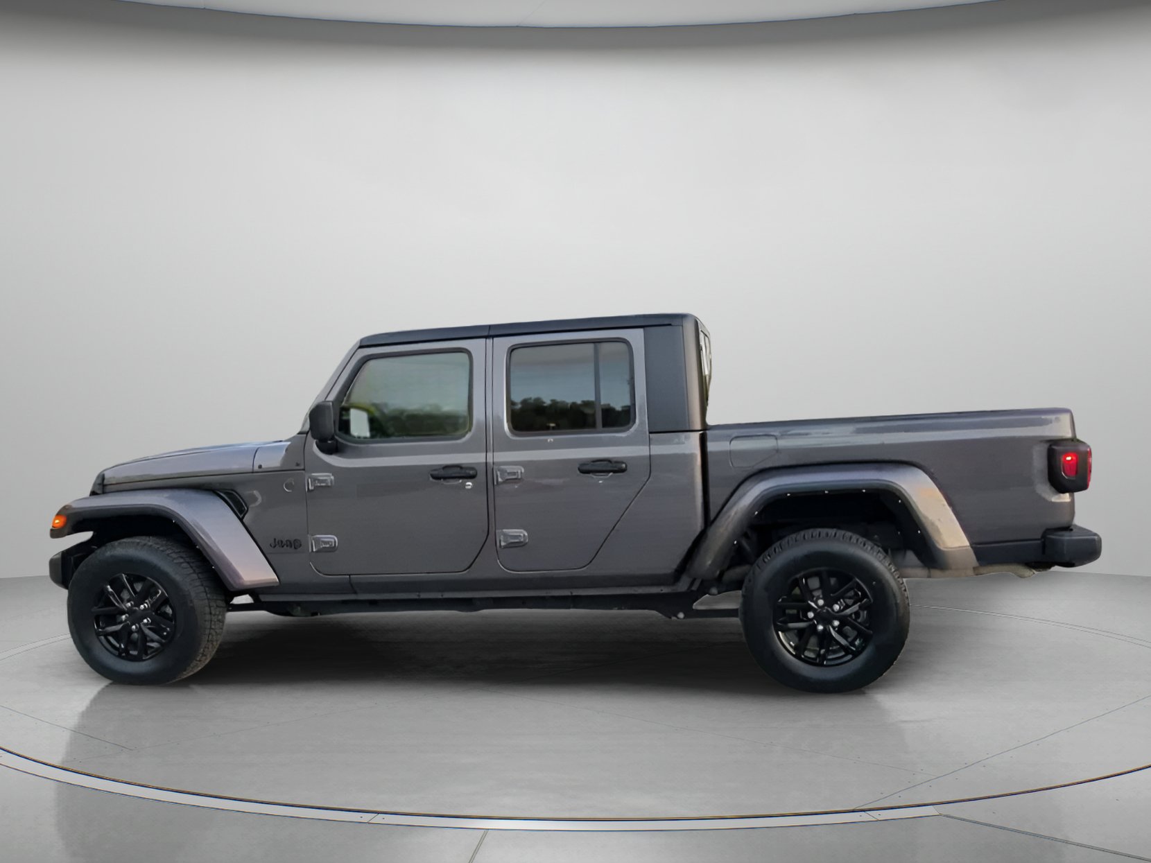 Used 2022 Jeep Gladiator Sport AWD/4WD image 17