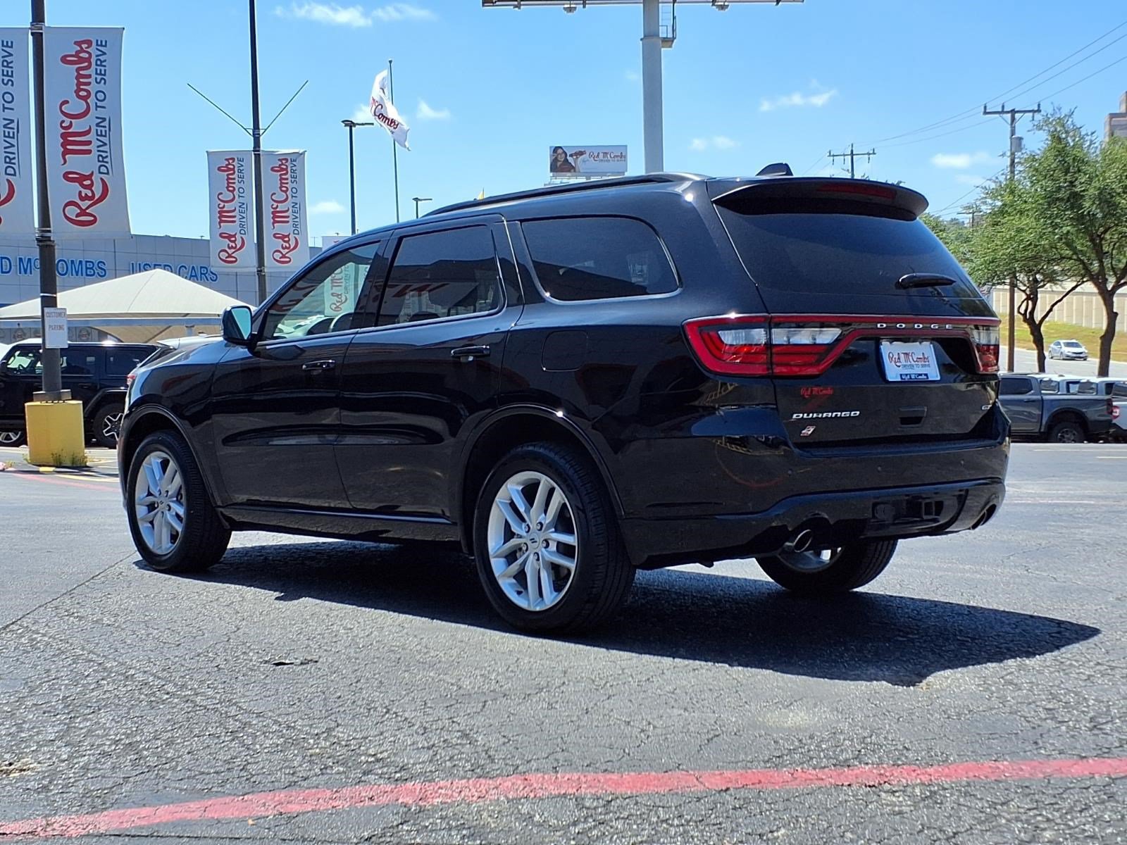 Used 2025 Dodge Durango GT AWD/4WD image 8