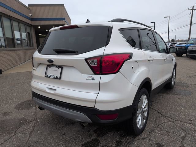 Certified 2019 Ford Escape SEL image 3