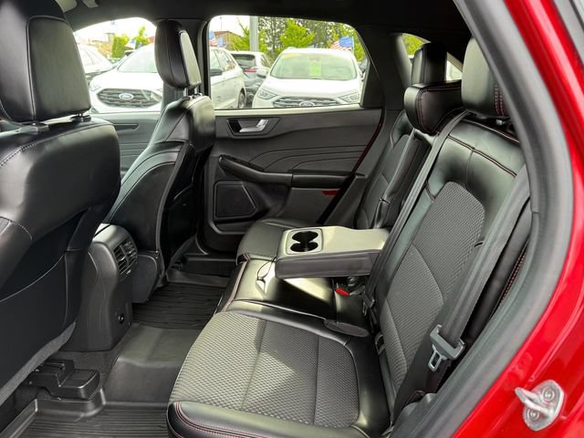 Certified 2024 Ford Escape ST-Line w/ Tech Pack #1 AWD/4WD image 10