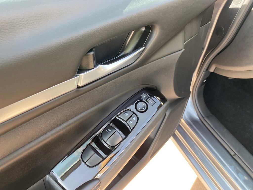 Used 2024 Nissan Altima 2.5 SR image 22