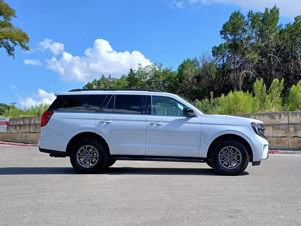 Certified 2025 Ford Expedition Active RWD image 2