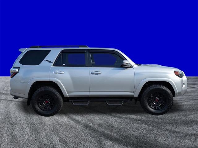 Used 2023 Toyota 4Runner TRD Off-Road Premium w/ Moonroof Package AWD/4WD image 3