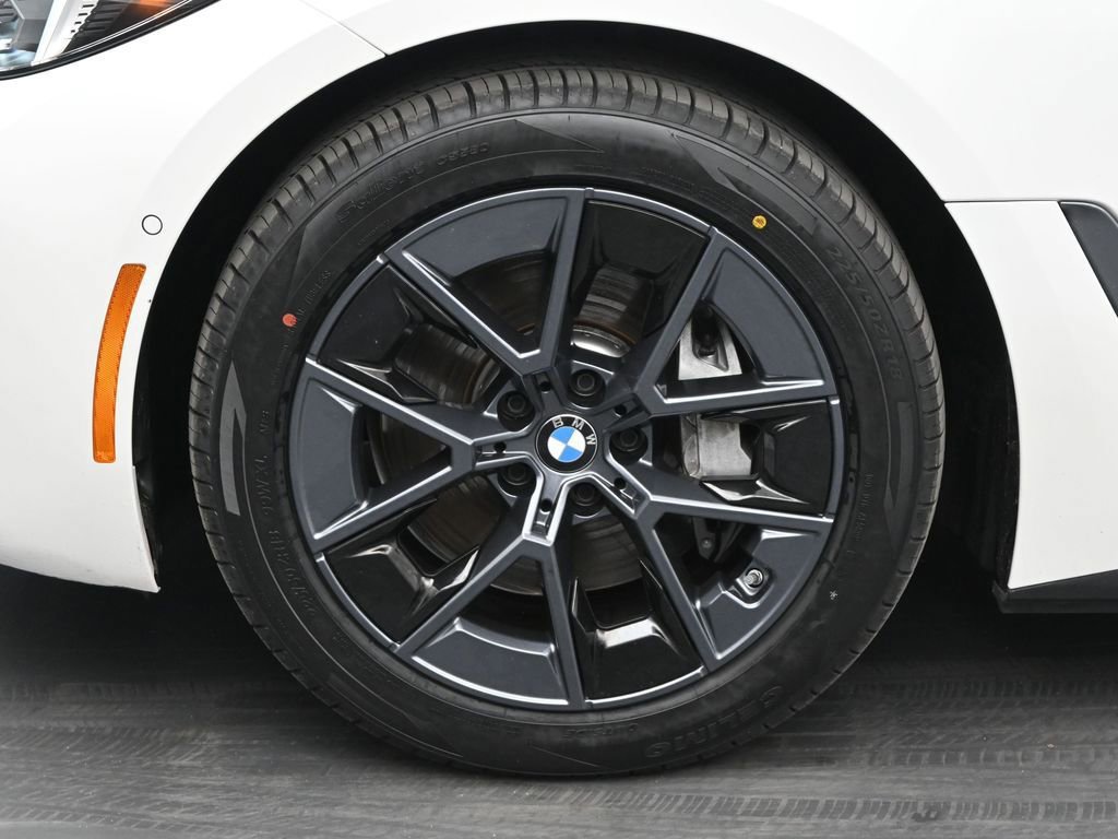 Used 2025 BMW i4 eDrive40 image 54