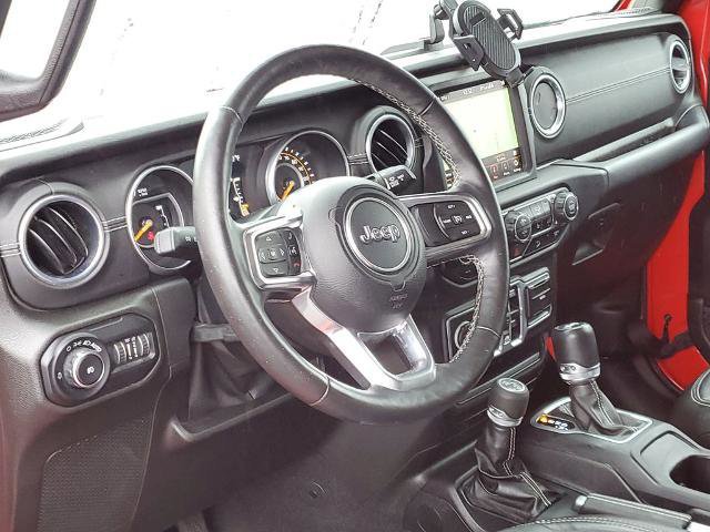 Used 2018 Jeep Wrangler Unlimited Sahara AWD/4WD image 6