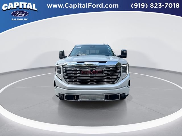 Used 2024 GMC Sierra 1500 Denali w/ Denali Reserve Package AWD/4WD image 3
