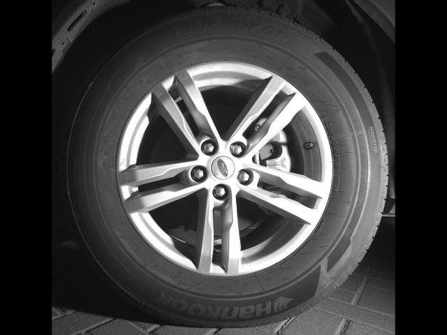 Certified 2024 Ford Explorer XLT w/ Equipment Group 202A RWD image 9