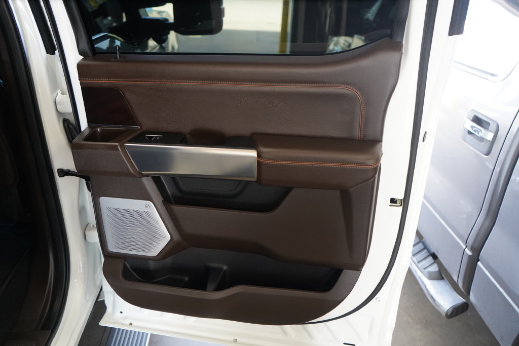 Certified 2025 Ford F250 King Ranch w/ Chrome Package AWD/4WD image 28