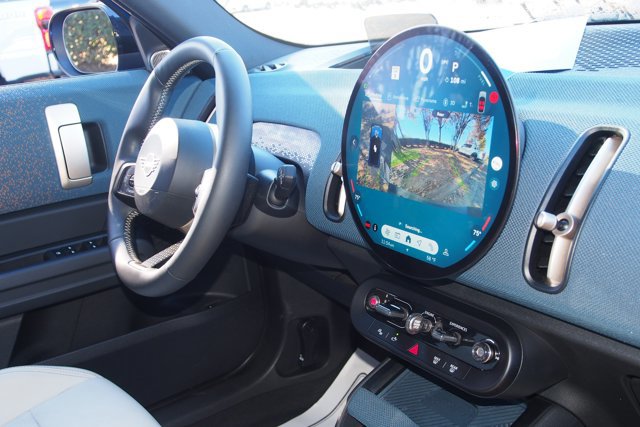 Used 2025 MINI Cooper Countryman S image 10