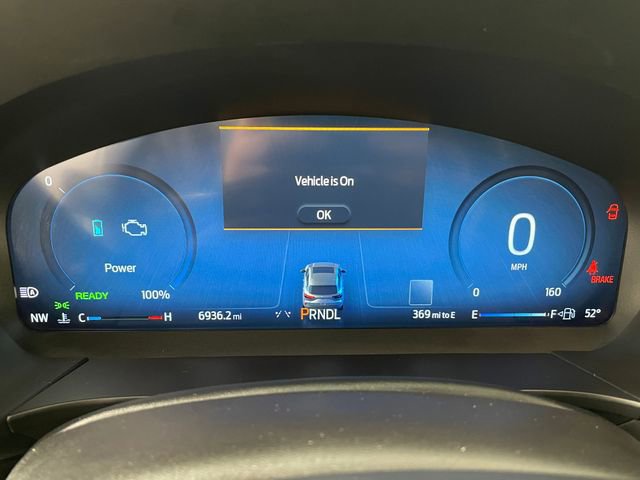 Certified 2024 Ford Escape Platinum image 10