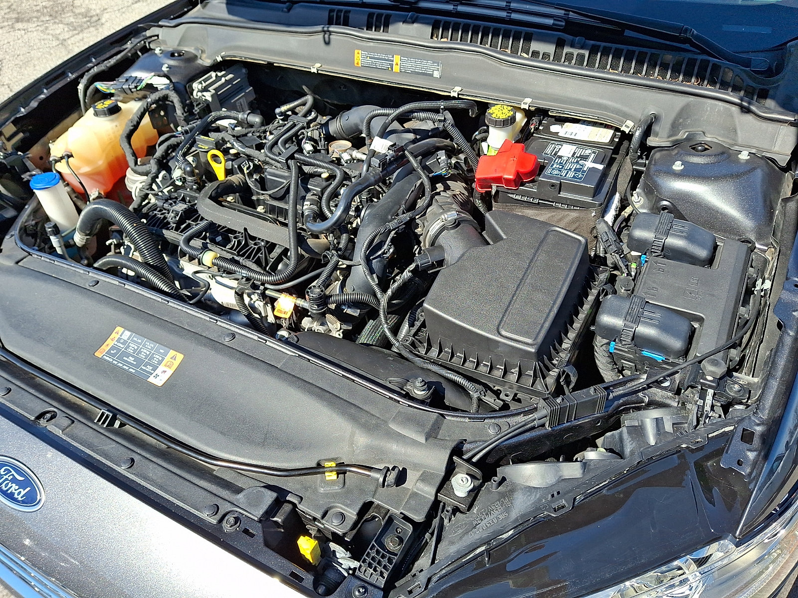 Certified 2020 Ford Fusion SE w/ Equipment Group 151A image 31