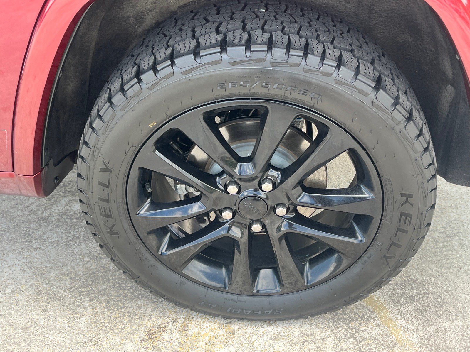 Used 2018 Jeep Grand Cherokee Altitude AWD/4WD image 21