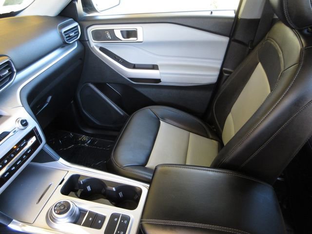 Certified 2023 Ford Explorer XLT w/ Equipment Group 202A image 24