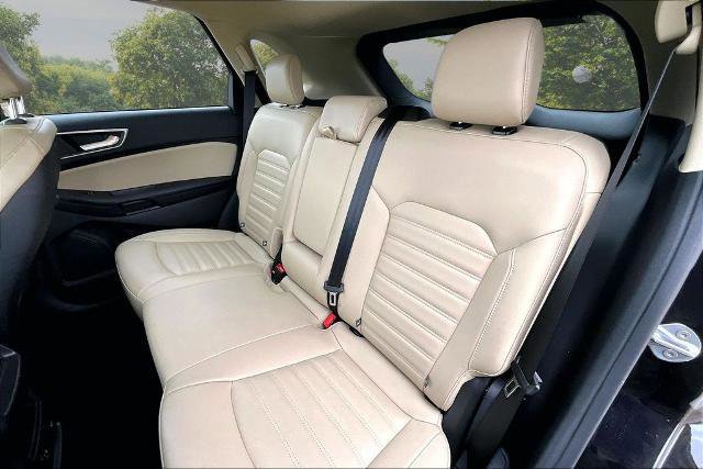 Certified 2022 Ford Edge SEL w/ Convenience Package AWD/4WD image 25