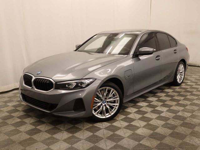 Used 2023 BMW 330e xDrive w/ Premium Package AWD/4WD image 1