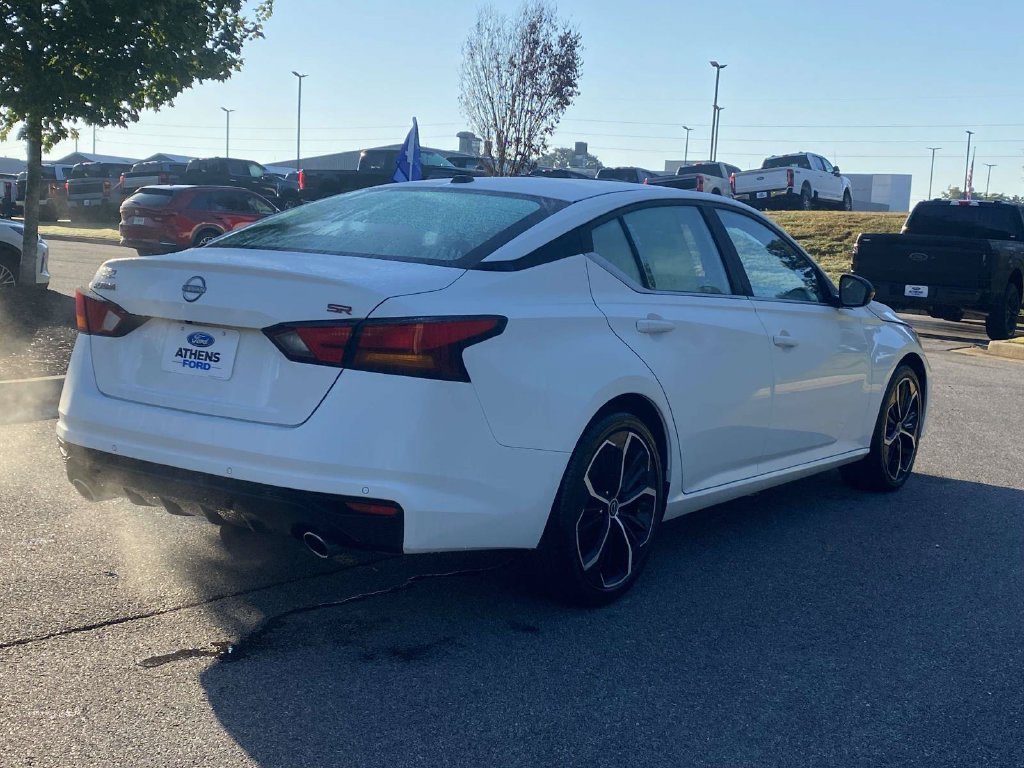 Used 2026 Nissan Altima 2.5 SR FWD image 3