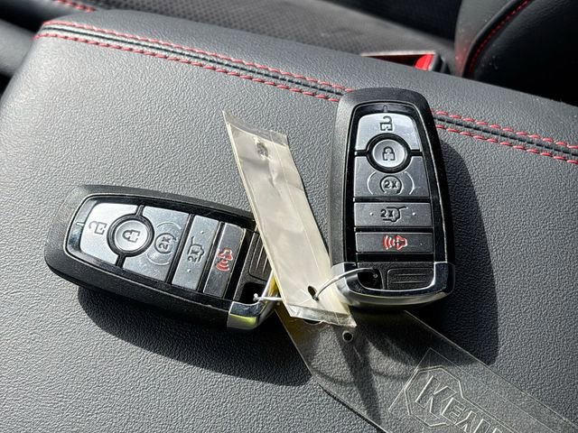 Certified 2025 Ford Explorer ST image 31